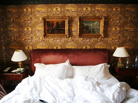 stress-free-vacation-bed